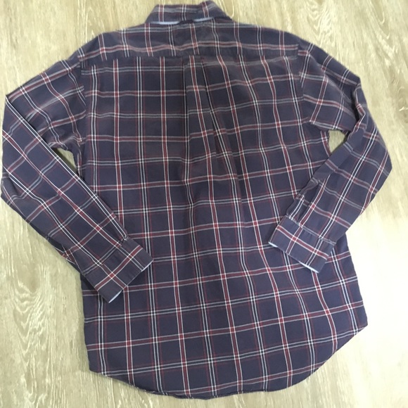 Tommy Hilfiger. Long Sleeve. Medium - Picture 5 of 5